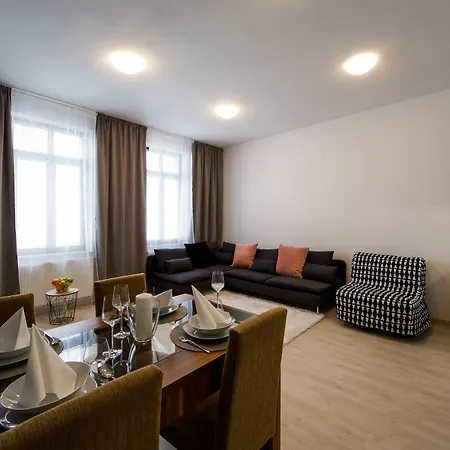 Aplend Galeria 1 Apartment *